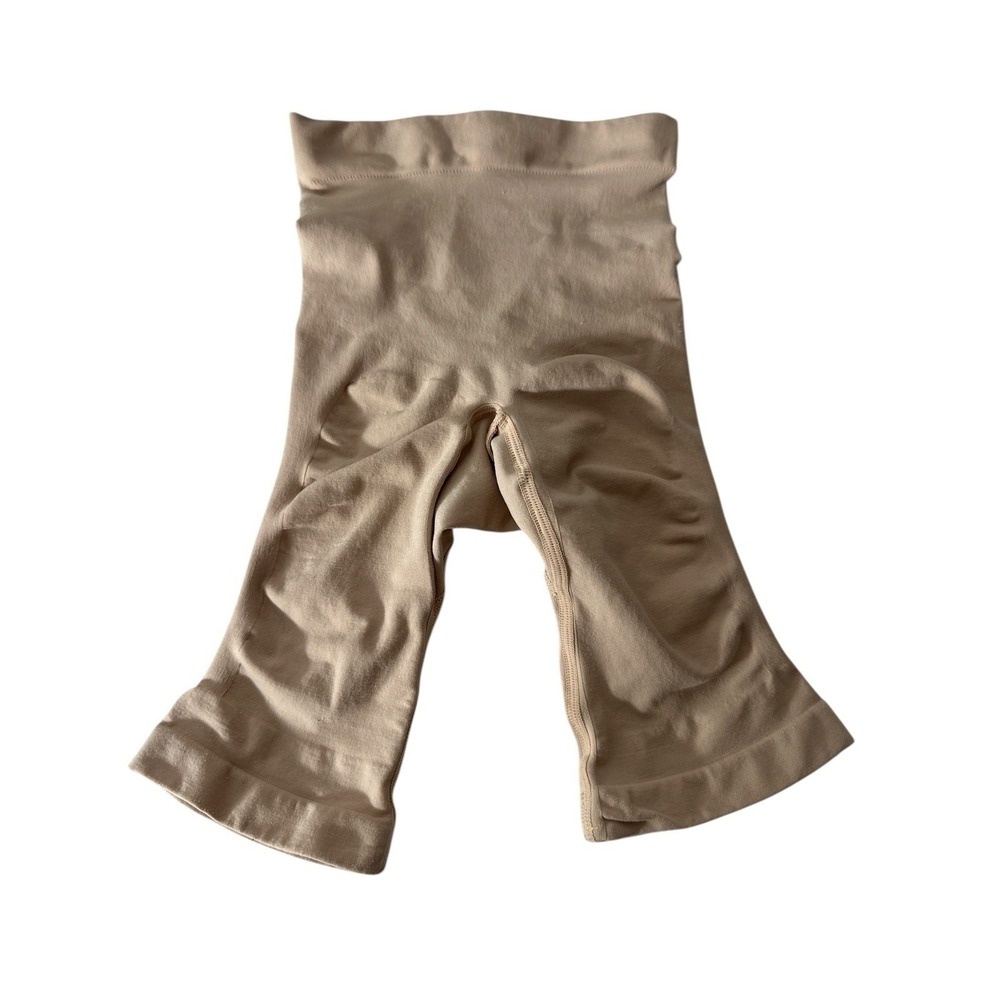 SKIMS Sculpting Mid Thigh Short  Open Gusset‎ Color Beige Women's S/M NWOT